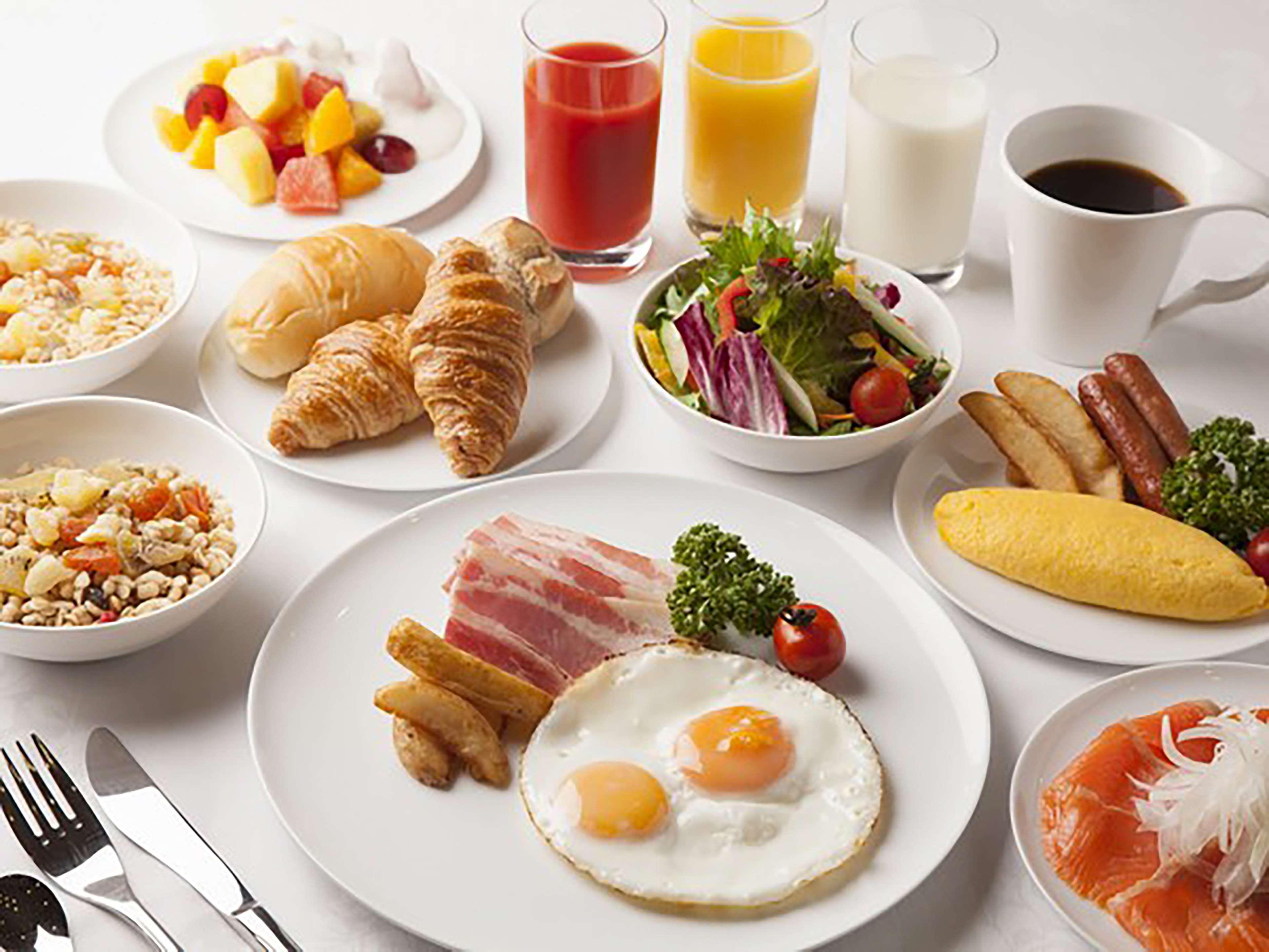 Doubletree By Hilton Naha Hotel Bagian luar foto