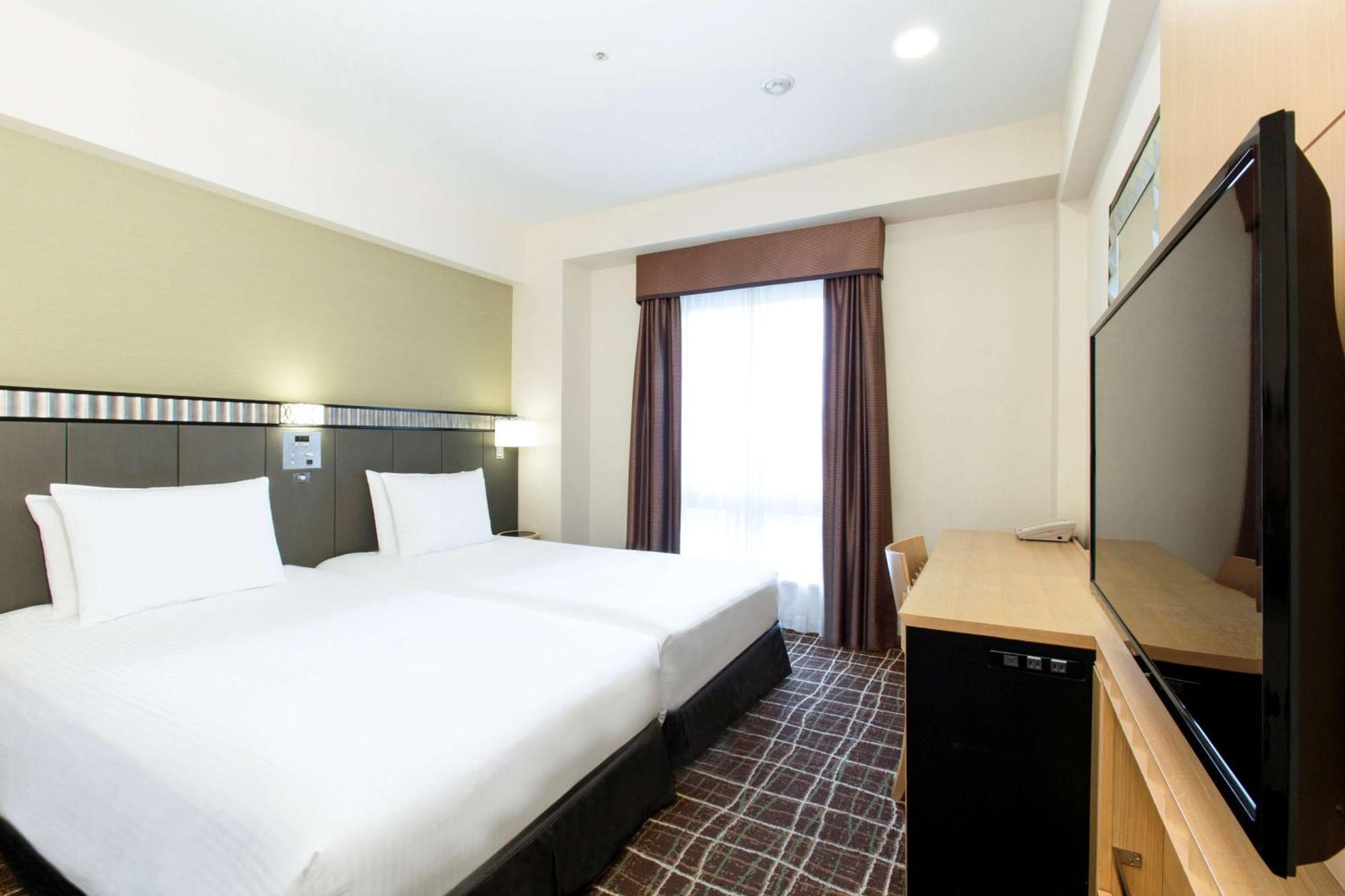 Doubletree By Hilton Naha Hotel Bagian luar foto